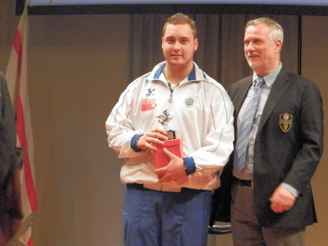 Michele Nencioni con il Presidente del C.R. Toscana Tiziano Faraoni