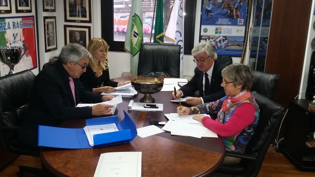 La Commissione 